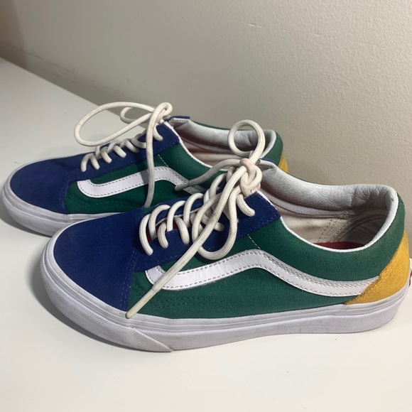Youth Vans (Yacht Club) Old Skool - Picture 1 of 7